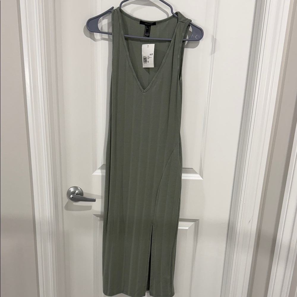 Forever 21 Olive Green Sleeveless Dress